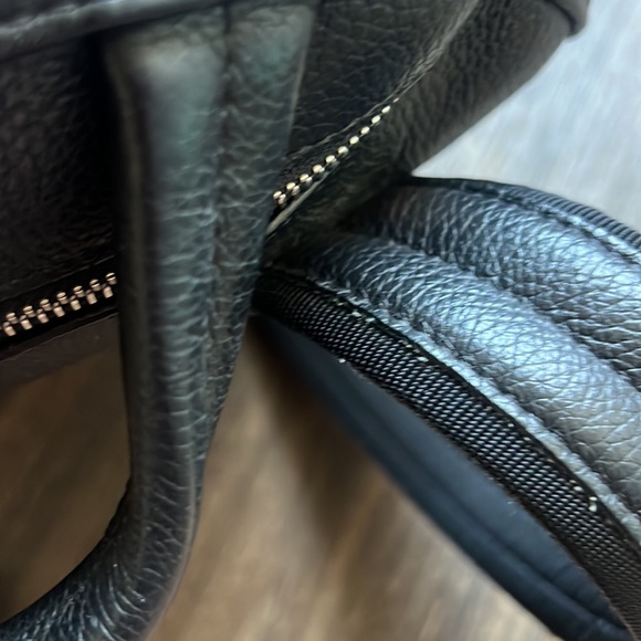 MONTBLANC Meisterstück Soft Grain Leather Backpack - Picture 13 of 13